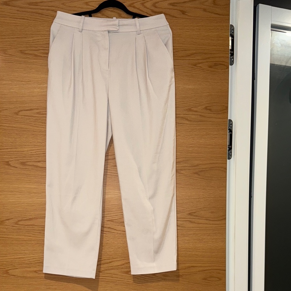 Chic Cream Pleated Trousers